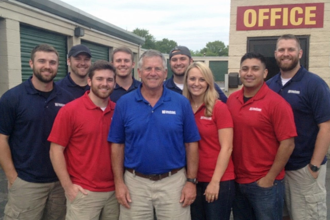 Water damage restoration professionals in West Palm Beach, FL